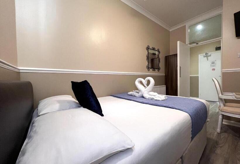 Номер Стандарт, The Commongate Hotels