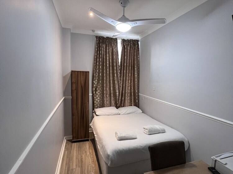 Номер Стандарт, The Commongate Hotels