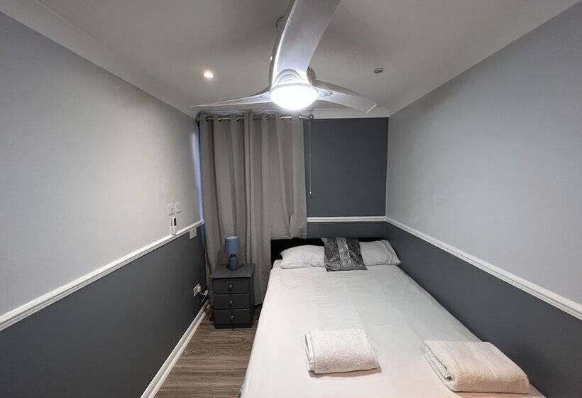 Номер Стандарт, The Commongate Hotels