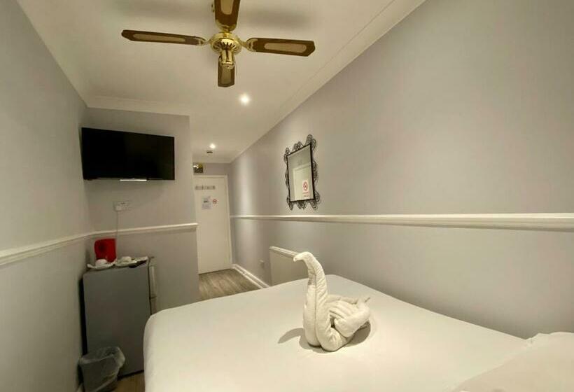 Номер Стандарт, The Commongate Hotels