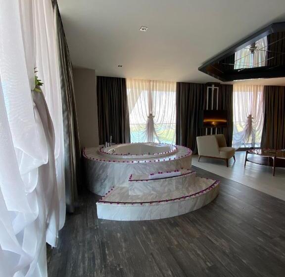 デラックススイート, Bosphorus Sorgun Hotel   All Inclusive