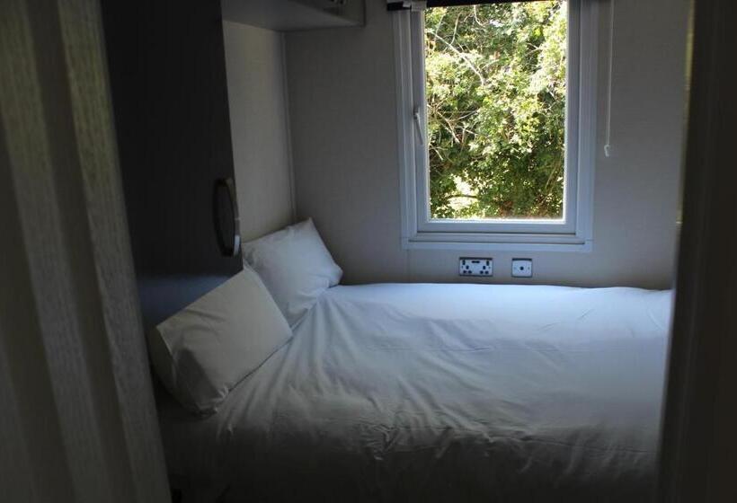 Номер Стандарт, Molland Manor House Bed & Breakfast