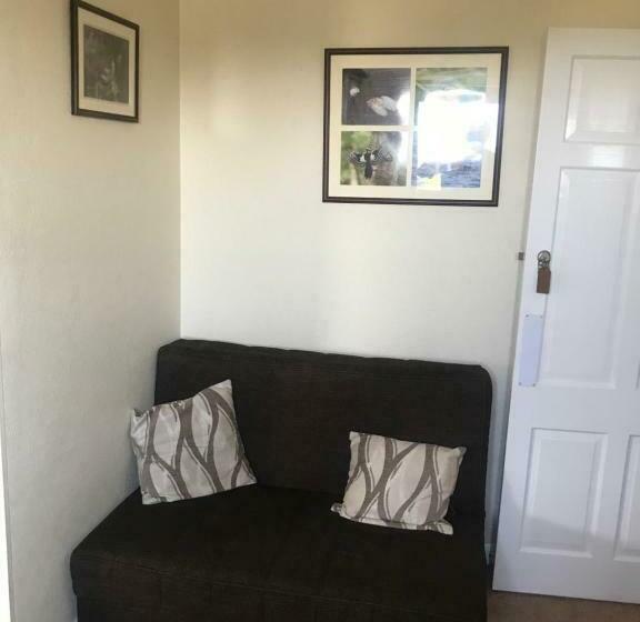 Люкс, Stoke House Bed And Breakfast