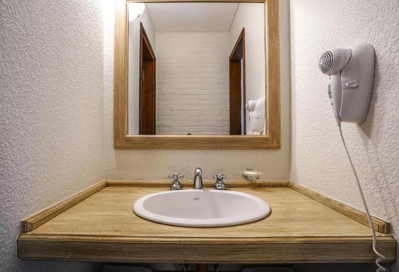 Quarto Quádruplo Clássico, Valeria House Rental Suites