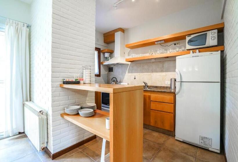 Quarto Quádruplo Clássico, Valeria House Rental Suites