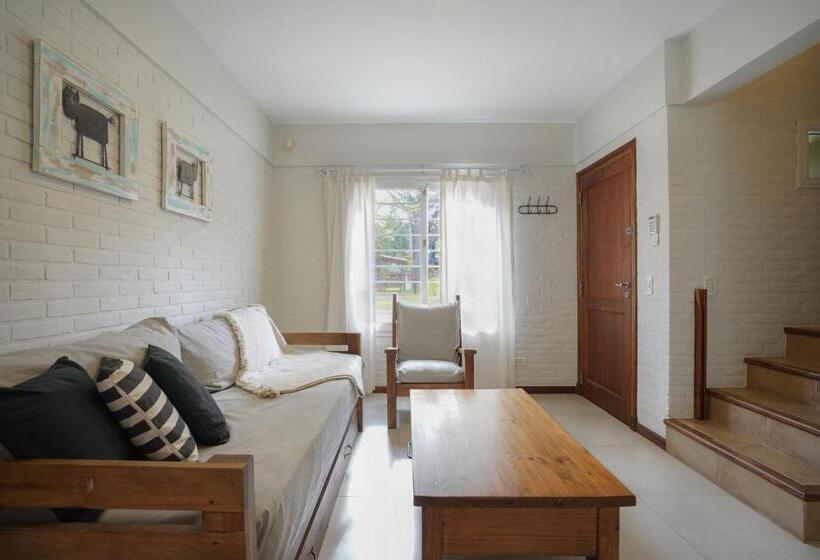 Apartamento 1 Dormitório, Valeria House Rental Suites