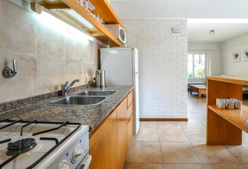 클래식 4인 룸, Valeria House Rental Suites