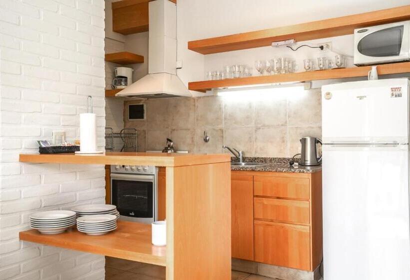 클래식 4인 룸, Valeria House Rental Suites