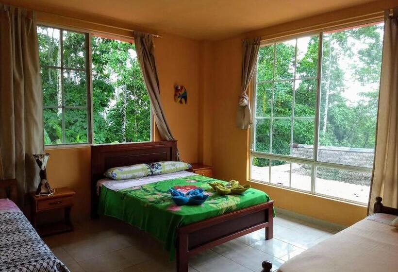 스탠다드 트리플 룸, Hostal Tena ñaui