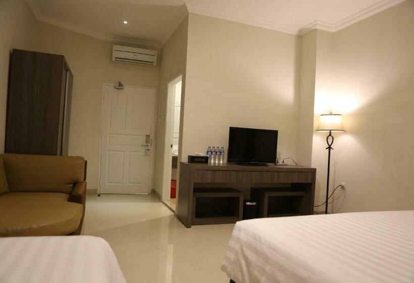 اتاق خانوادگی, 55