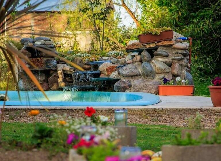 اتاق استاندارد چهارنفره با سرویس بهداشتی مشترک, Shanti Hostel