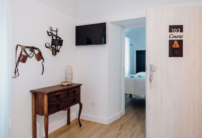 Номер Superior, Quinta Do Louredo   évora