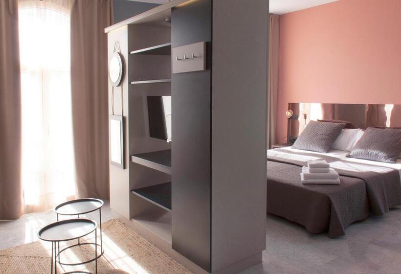 استودیو استاندارد با بالکن, Apartamentos Nono By Charming Stay