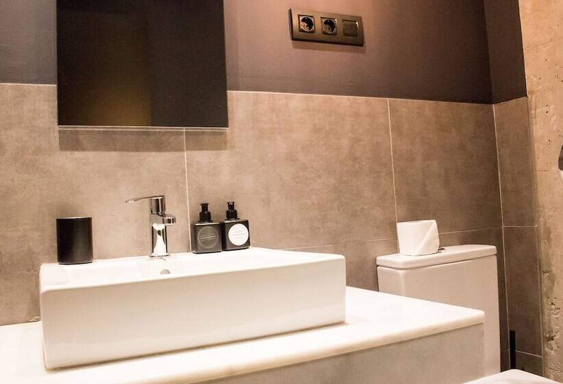 آپارتمان 1 خوابه با تراس, Apartamentos Nono By Charming Stay