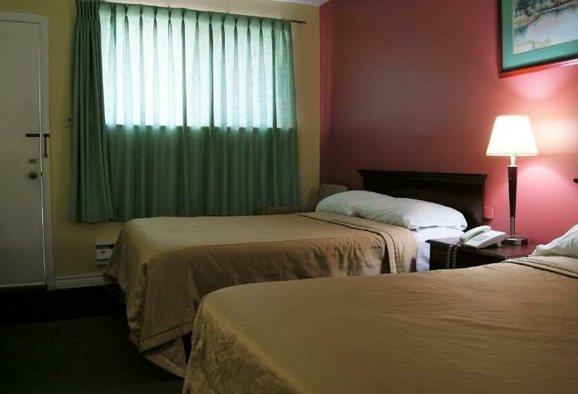 Номер Стандарт 2 Двуспальные Кровати, Blue Jay Motel