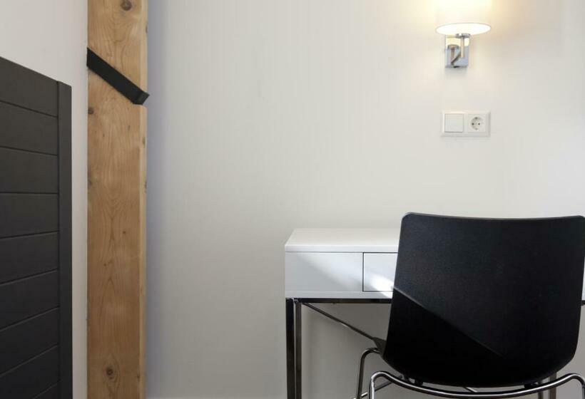 اتاق استاندارد, College Hotel Alkmaar
