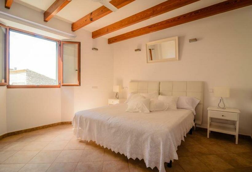 اتاق استاندارد, Embat Alberg Juvenil   Hostel