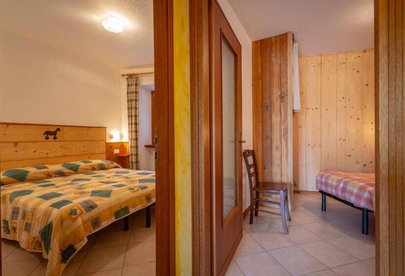 Apartamento 3 Dormitórios, Le Vieux Noyer   Appartamenti Al Verde Villaggio Di Rumiod