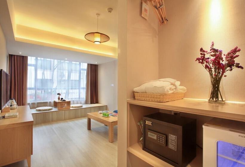Family Suite, Wing Hotel Guilin  Pedestrian Street