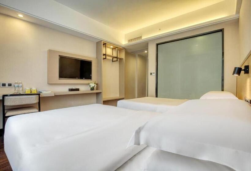 Номер Комфорт, Wing Hotel Guilin  Pedestrian Street