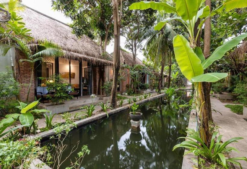 クイーンベッドのデラックスルーム, Maison Gen Angkor