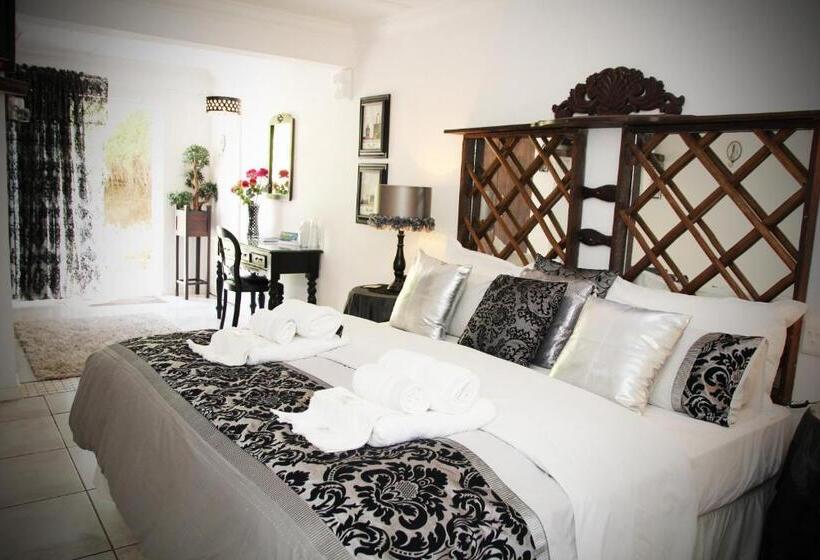 Номер Стандарт Вид на Сад, Belurana River Manor