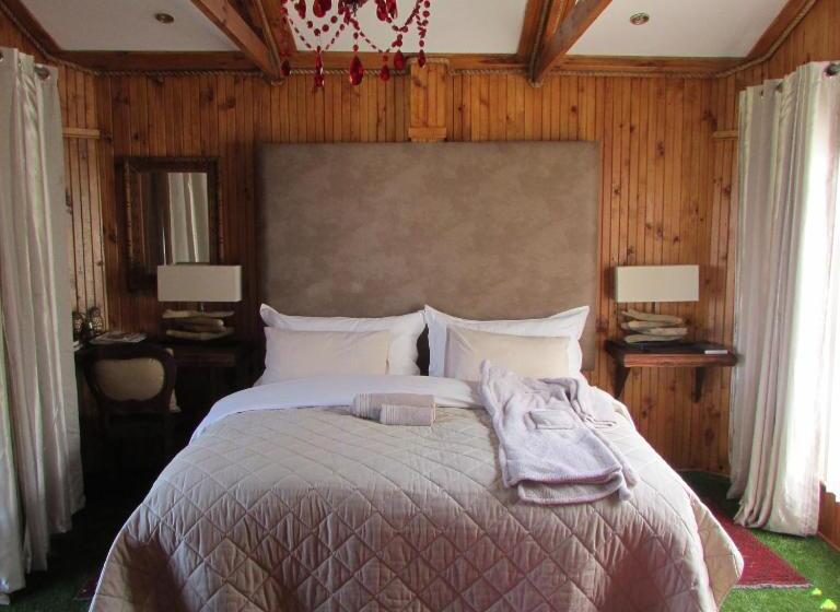 غرفة قياسية مطلّة علي الحديقة, Belurana River Manor