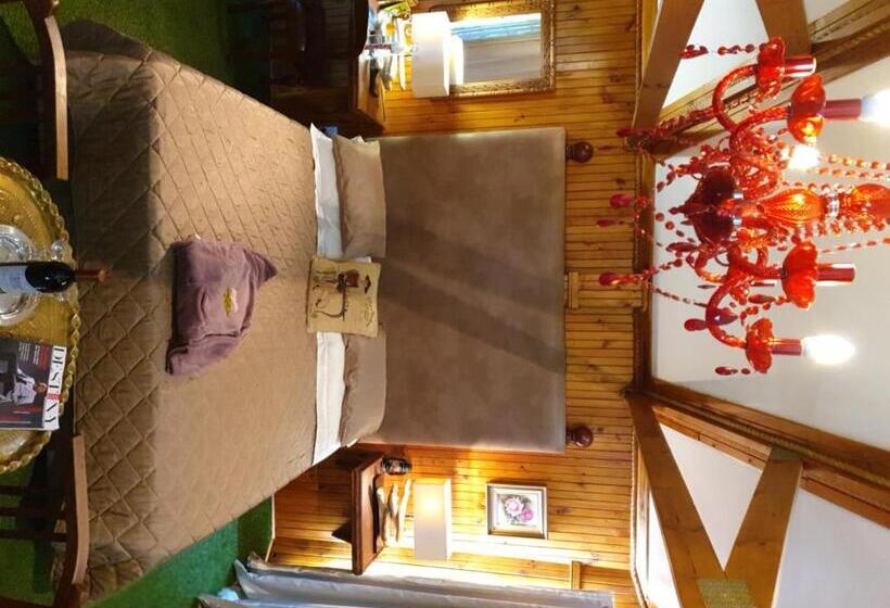 غرفة قياسية مطلّة علي الحديقة, Belurana River Manor