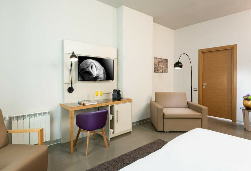 سوییت جونیور, Nyx Hotel Milan By Leonardo Hotels