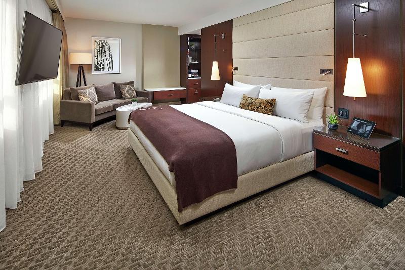 프리미엄 룸, The Statler Dallas, Curio Collection By Hilton