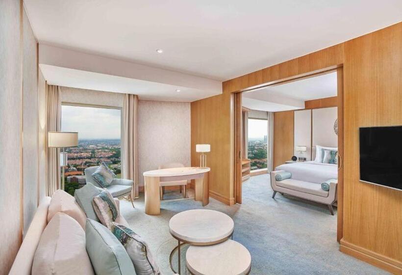 سوئیت کلاب, Vasa Hotel Surabaya