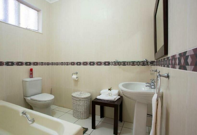 Номер Стандарт, Tamboti Lodge Guest House