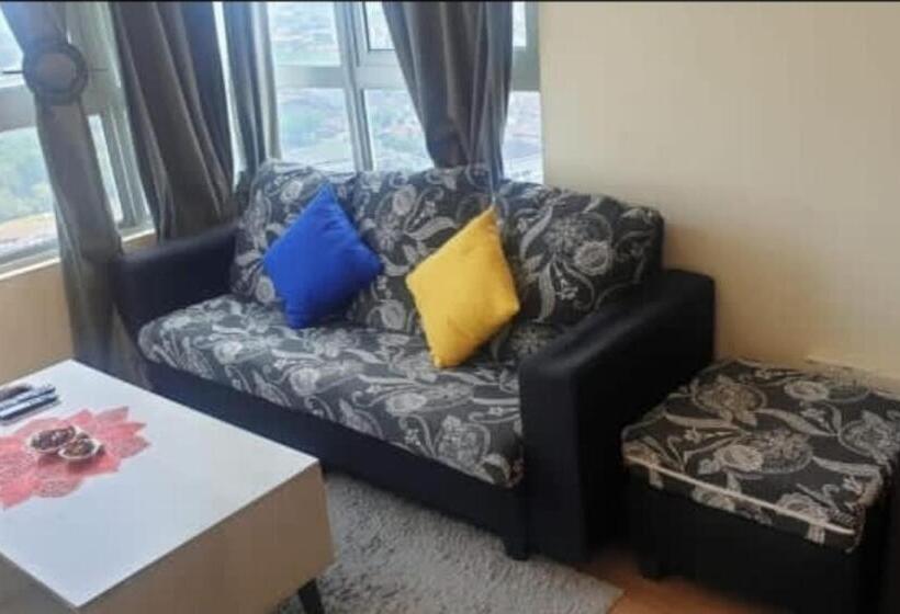Студия Стандарт, Mlh Premier Suites @ Saville Cheras