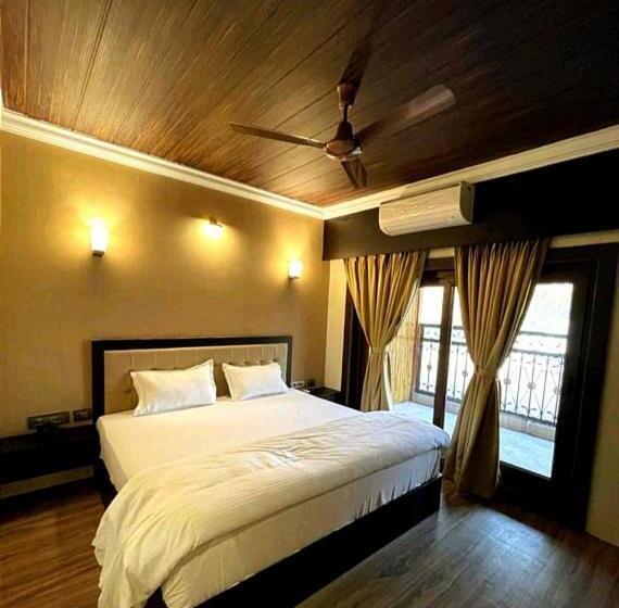 Номер Deluxe, Sadanand Farmstay Resort