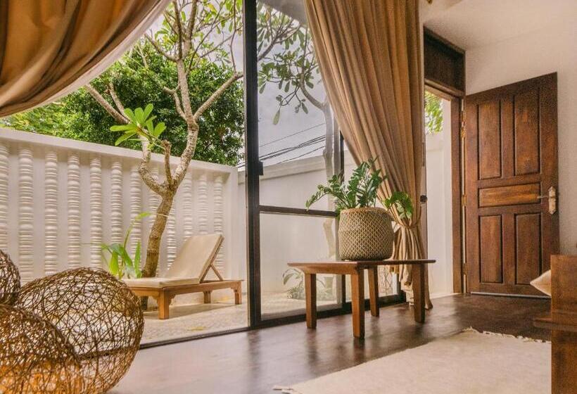 Стандартный Номер Кровать Кинг, La Bōhème Luxury Suites