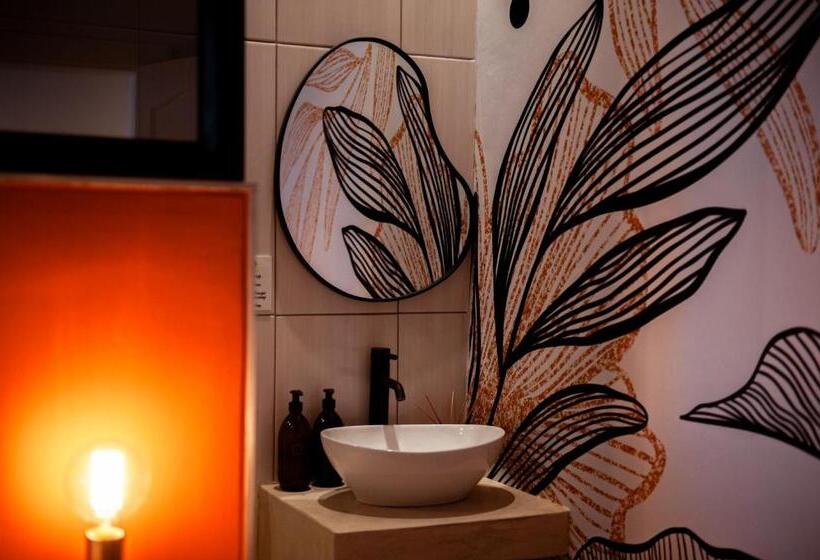 Дом 4 Спальни, Hygge House