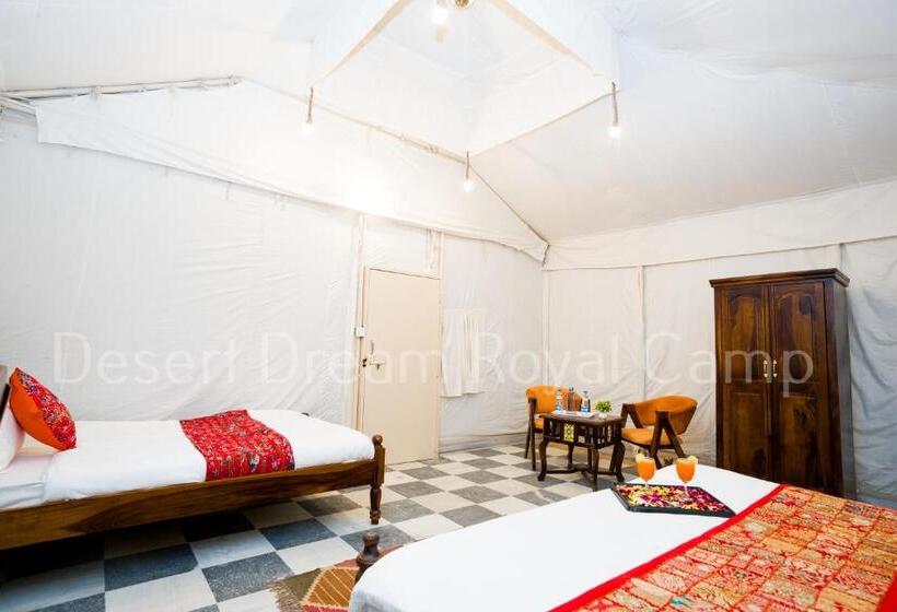 Трехместный Номер Deluxe, Desert Dream Royal Camp With Pool