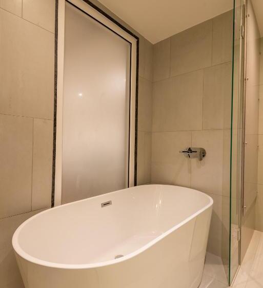 سوئیت با بالکن, Regenta Place Vasco Goa