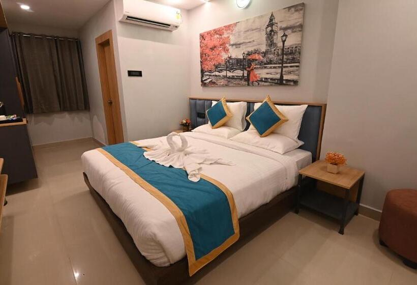Номер Deluxe, Kp Hotels