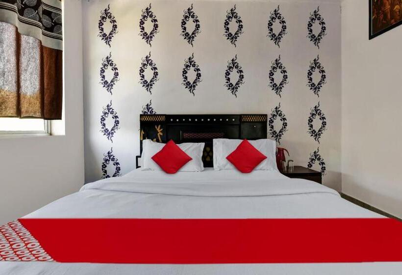 Трехместный Номер Классика, Oyo Hotel Shanti Villa