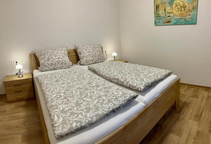 Семейный Номер Deluxe, Anna Gästehaus Zimmer