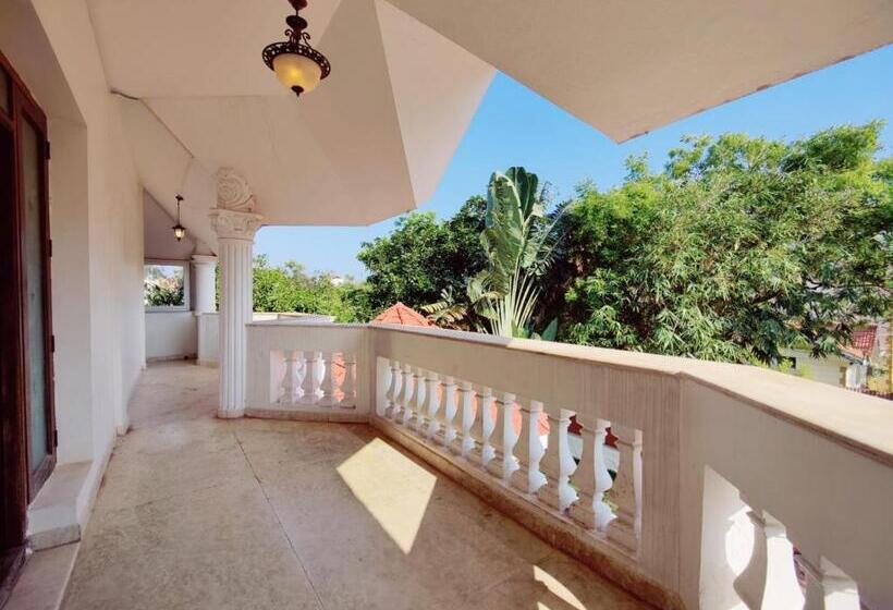 חדר סטנדרט, Golden Retriever Villa By Phr