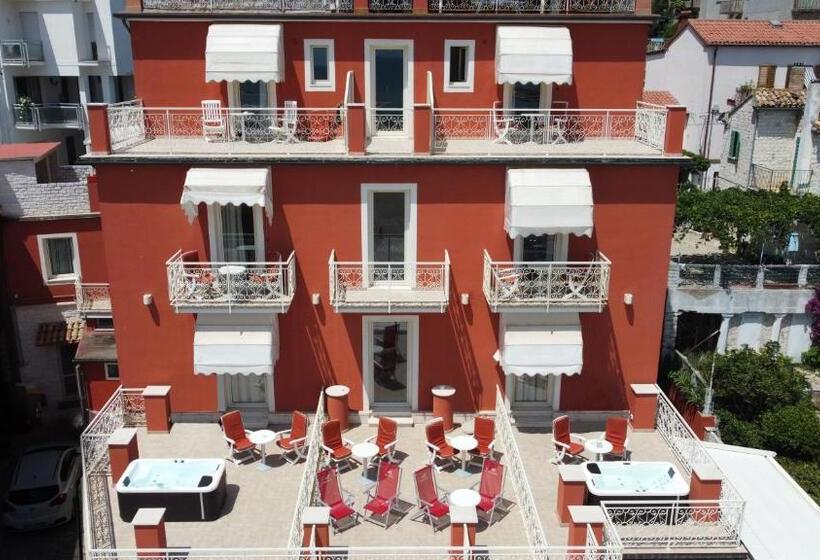 اتاق استاندارد سه تخته با بالکن, Villa Sirena Numana