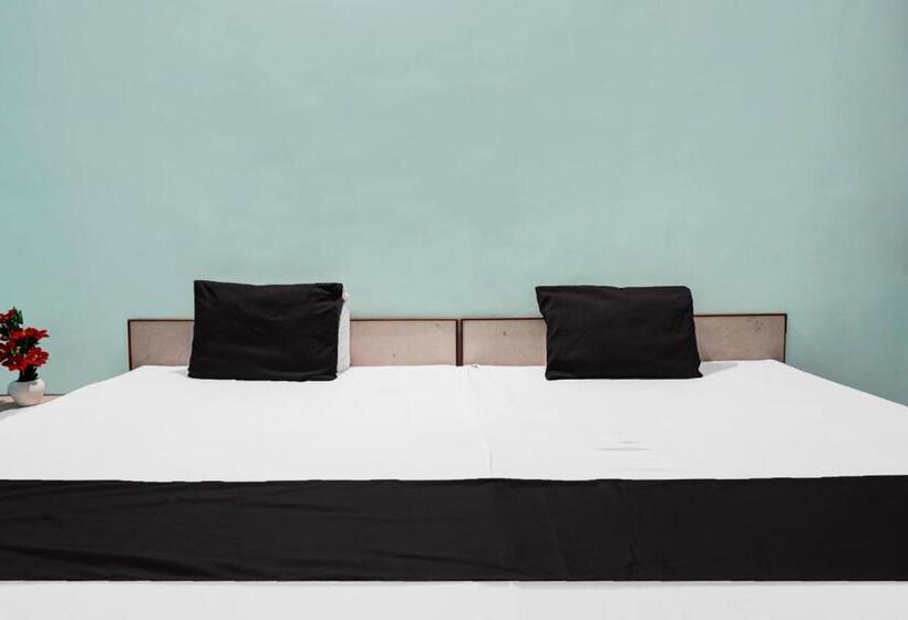 Трехместный Номер Классика, Oyo Sangameshwar Hotel & Lodging