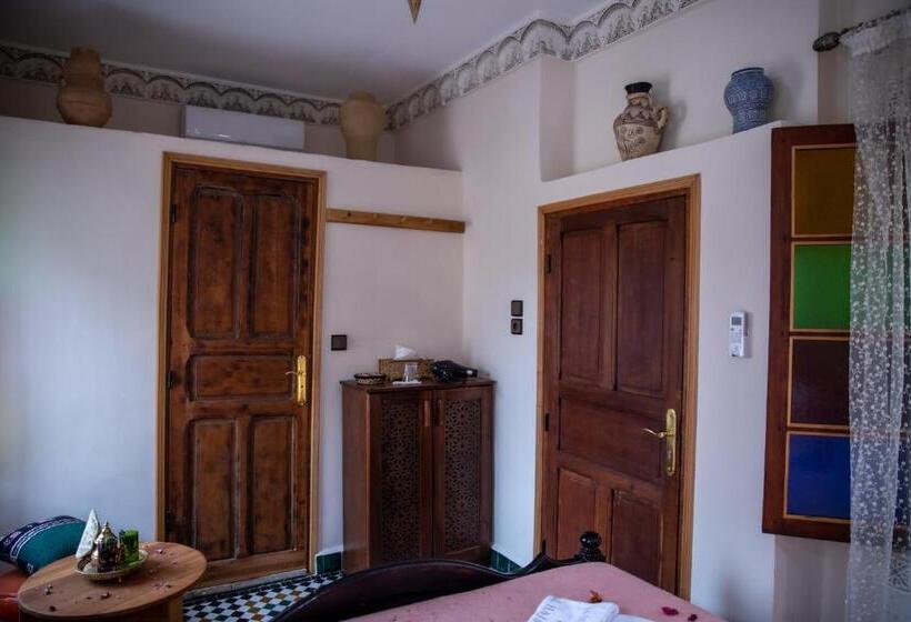 اتاق لوکس, Dar Elhaja Rahma