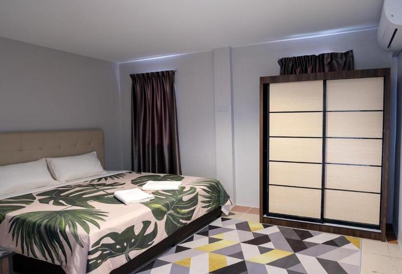 Номер Стандарт, Putra Sentosa Retreat Camp, Sematan