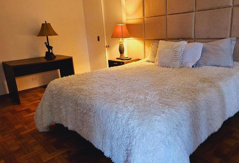 Номер Deluxe Кровать Кинг, Hostal Montesol