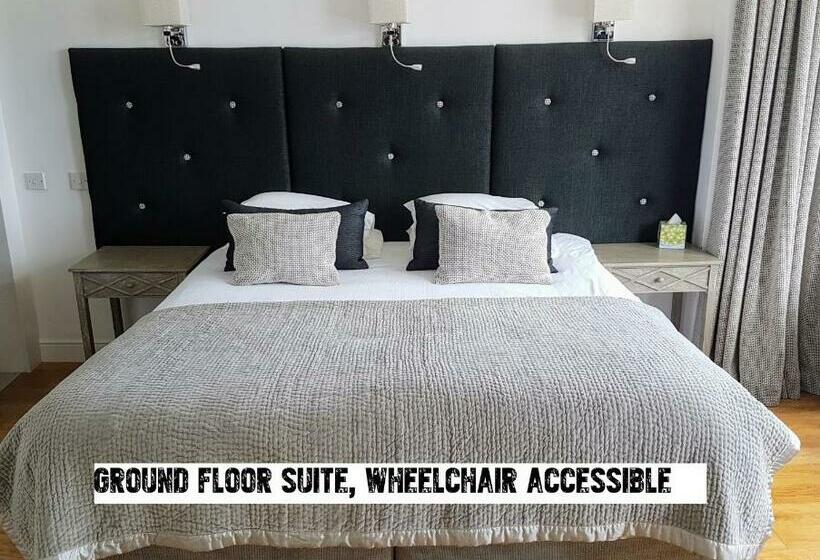 장애인을 위한 스탠다드 룸, Boat House Super Suites