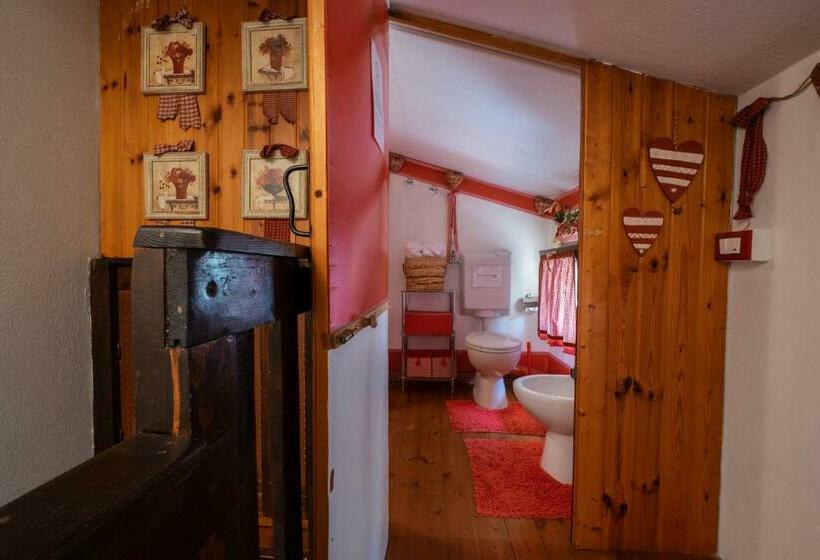 Номер Стандарт, Ai Due Pini B&b