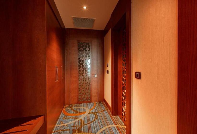 جناح 3 غرف نوم, Movenpick Winter Park Baku